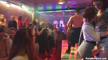 Party Hardcore Gone Crazy Vol. 34 Part 3 - Cam 1 Screencap 48 on www.sinx.com
