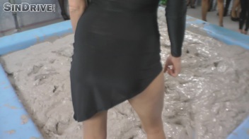 Muddy Wrestling: Real Sisters Showdown: Sheila Cooper vs. Lili Bluberry Screencap 11 on www.sinx.com