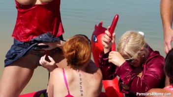 Proudly Public Wetlook Fucking Part 2 Screencap 48 on www.sinx.com