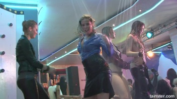Winter WonderBang Part 5 - Cam 4 Screencap 19 on www.sinx.com