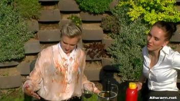 Messed Up and Hosed Down Screencap 44 on www.sinx.com