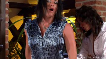 A Cock Rocking Blind Date Screencap 38 on www.sinx.com