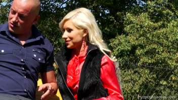 Pump And Spunk On That Fashion Freak Screencap 12 on www.sinx.com