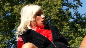 Pump And Spunk On That Fashion Freak Screencap 49 on www.sinx.com