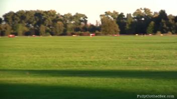 Airplanes Totally Turn Rachel On Screencap 7 on www.sinx.com