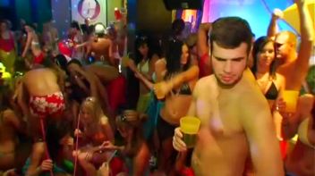 Bay Crotch Part 1 - Cam 3 Screencap 2 on www.sinx.com