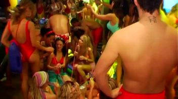 Bay Crotch Part 1 - Cam 3 Screencap 4 on www.sinx.com