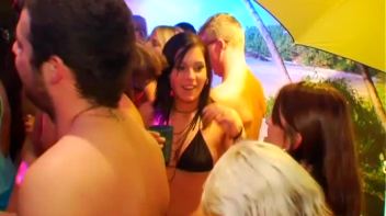 Bay Crotch Part 1 - Cam 3 Screencap 6 on www.sinx.com