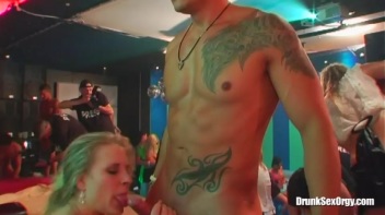 Euroslut Hotel Part 5 - Cam 2 Screencap 102 on www.sinx.com