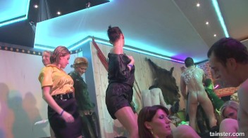 Winter WonderBang Part 2 - Cam 2 Screencap 40 on www.sinx.com