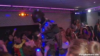 Party Hardcore Gone Crazy Vol. 6 Part 2 - Cam 4 Screencap 24 on www.sinx.com