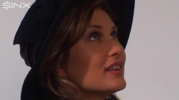 Well Dressed Lady Gives Classy Blowjob Screencap 2 on www.sinx.com