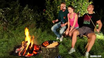 Grilling Up A Hearty Serving Of Bisex! Screencap 7 on www.sinx.com
