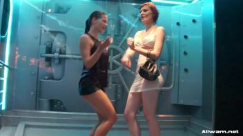 Soaking Wet Sexy Dancing Screencap 14 on www.sinx.com