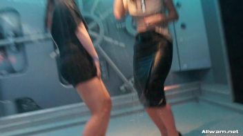 Soaking Wet Sexy Dancing Screencap 27 on www.sinx.com