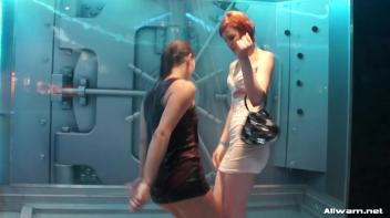 Soaking Wet Sexy Dancing Screencap 4 on www.sinx.com