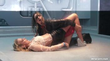 Soaking Wet Sexy Dancing Screencap 41 on www.sinx.com