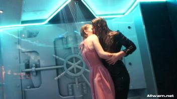 Soaking Wet Sexy Dancing Screencap 65 on www.sinx.com