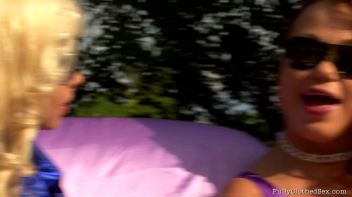 Don't Think. Enjoy! Screencap 7 on www.sinx.com