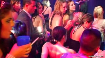 Pussy Casino Part 5 - Cam 1 Screencap 41 on www.sinx.com