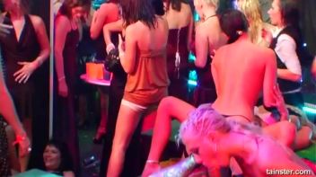 Pussy Casino Part 5 - Cam 1 Screencap 44 on www.sinx.com