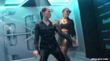 Badass Beauties Bring On The Shower Play Screencap 9 on www.sinx.com