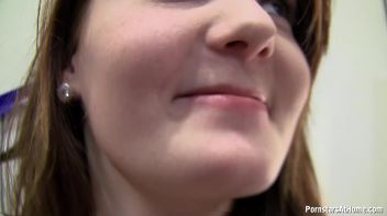 Changing Room Cocksucker Screencap 33 on www.sinx.com