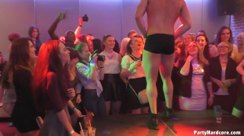 Party Hardcore Gone Crazy Vol. 41 Single Cut: Part 1 - Cam 2 Screencap 46 on www.sinx.com