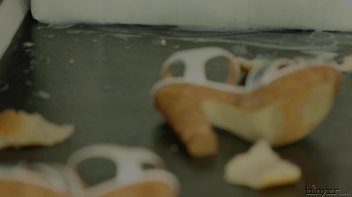 Snack On That Creamy Hot Dog Screencap 108 on www.sinx.com