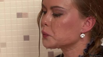 Fucked Up Facial Screencap 60 on www.sinx.com