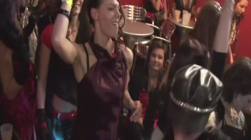 Raunch Auction Part 1 - Cam 1 Screencap 21 on www.sinx.com