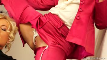 Blinded By Eurobabe Beauty Screencap 72 on www.sinx.com