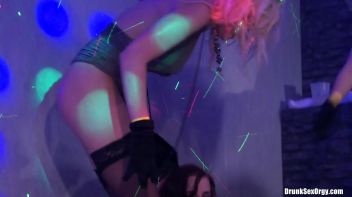 Winter Fuck Jam Part 5 - Shower Cam Screencap 19 on www.sinx.com