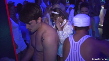 White Sensation Part 3 - Cam 3 Screencap 98 on www.sinx.com