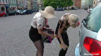 Mess Battle In the Main Square Screencap 29 on www.sinx.com