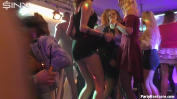 Party Hardcore Gone Crazy Vol. 44 Part 6 - Cam 4 Screencap 89 on www.sinx.com