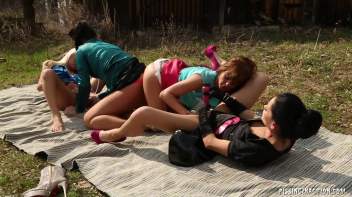 The Piss Stop Screencap 43 on www.sinx.com