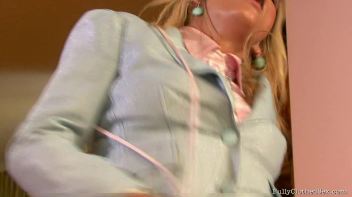 The Right Temperature Screencap 85 on www.sinx.com