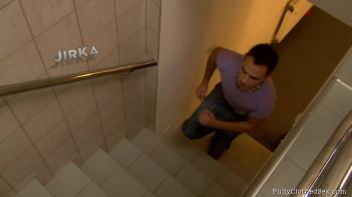 The Right Temperature Screencap 5 on www.sinx.com