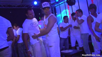 GGC White Sensation Part 1 - Cam 1 Screencap 25 on www.sinx.com