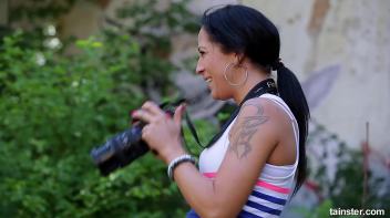 Ultimate pissing satisfaction Screencap 10 on www.sinx.com