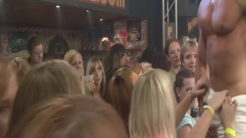 Party Hardcore Vol. 32 Part 1 - Cam 2 Screencap 36 on www.sinx.com