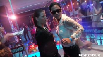 Summer Jam Bang Part 4 - Shower Cam Screencap 53 on www.sinx.com