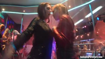 Summer Jam Bang Part 4 - Shower Cam Screencap 67 on www.sinx.com