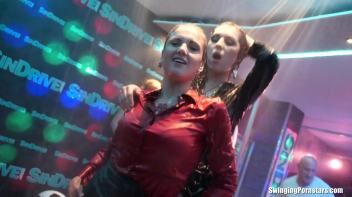 Summer Jam Bang Part 4 - Shower Cam Screencap 68 on www.sinx.com