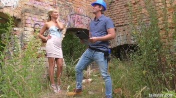 A Wonderful Place To Fuck Fully Clothed! Screencap 1 on www.sinx.com