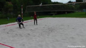 Eurobabes Only Waterpark Screencap 77 on www.sinx.com