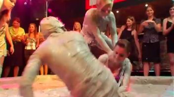 The Mudpit Of Death Screencap 97 on www.sinx.com