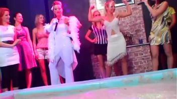 The Mudpit Of Death Screencap 11 on www.sinx.com