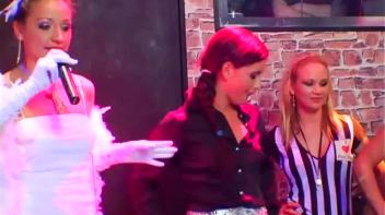 The Mudpit Of Death Screencap 15 on www.sinx.com